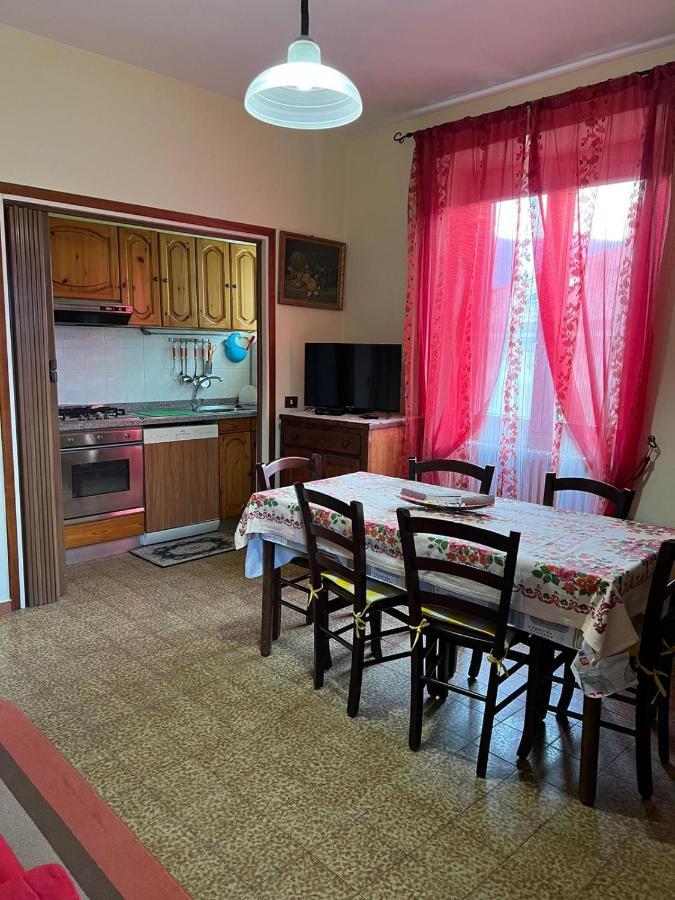 La Cà del Menèc Apartamento Lierna Exterior foto