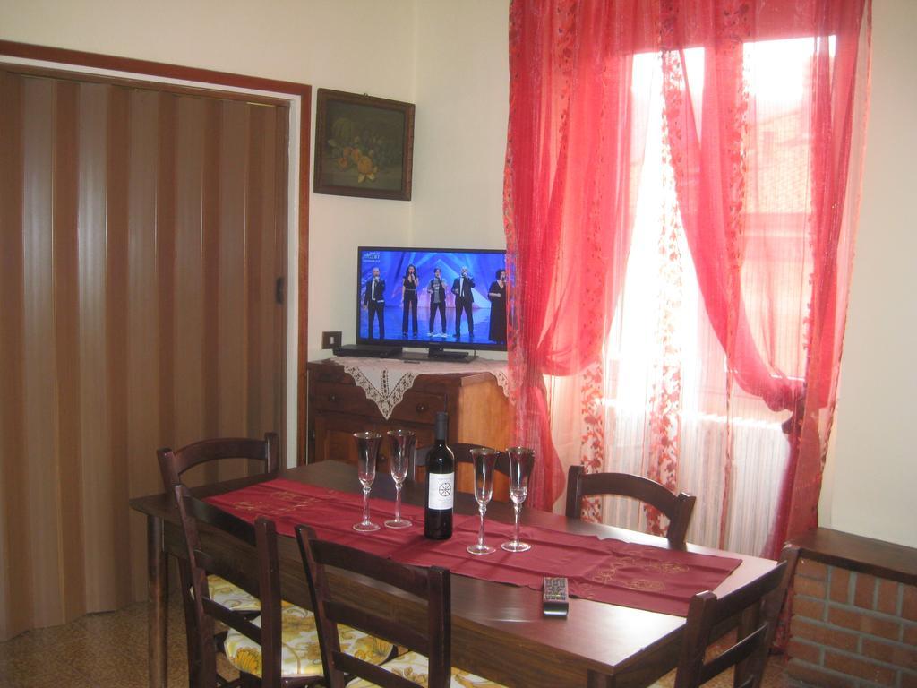 La Cà del Menèc Apartamento Lierna Exterior foto