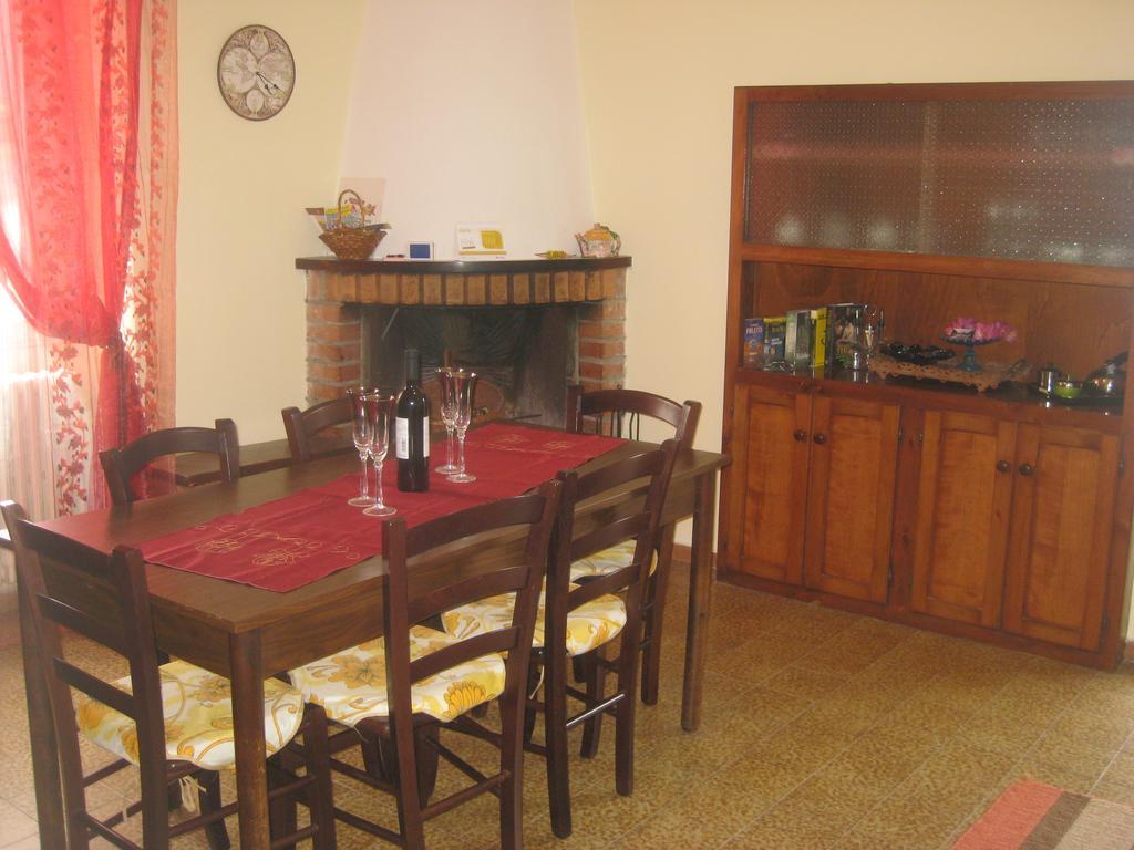La Cà del Menèc Apartamento Lierna Exterior foto